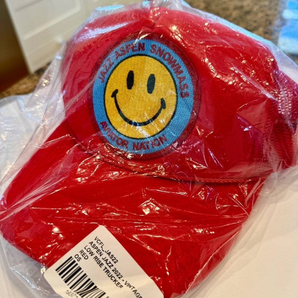 NWT Aviator Nation Jazz Aspen Snowmass 2022 Festival Trucker Hat Smiley Red​